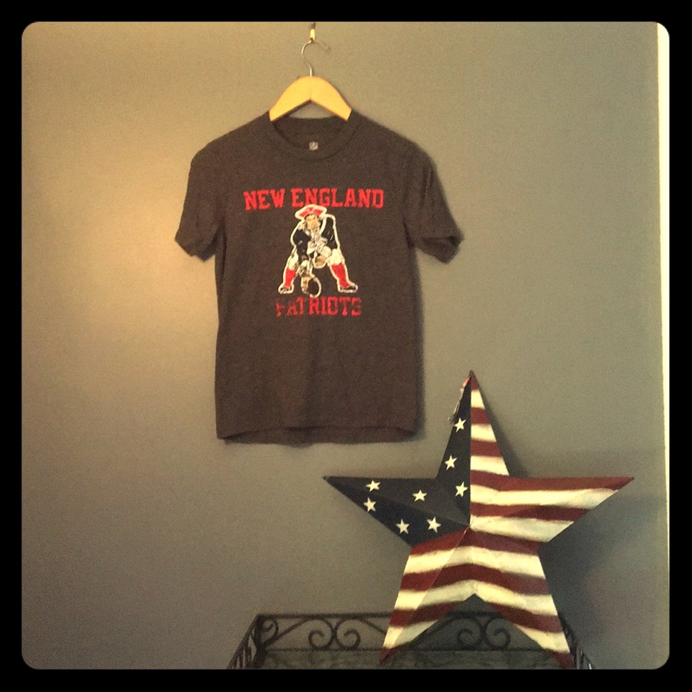 NFL  patriots t shirt